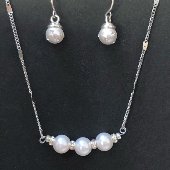 Hand Crafted Jewelry - HAND CRAFTED Silver White Pearl rhinestone necklace an earrings dainty Gift Set